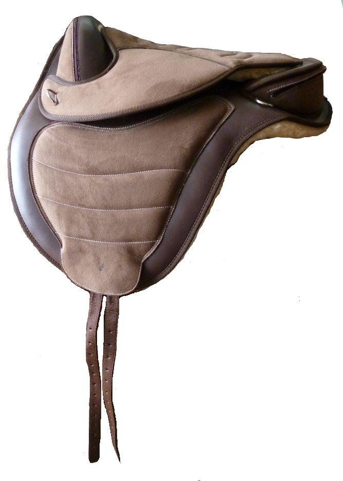 Treeless Saddle