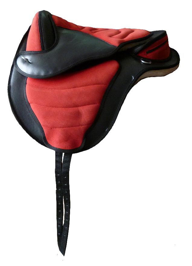 Treeless Saddle